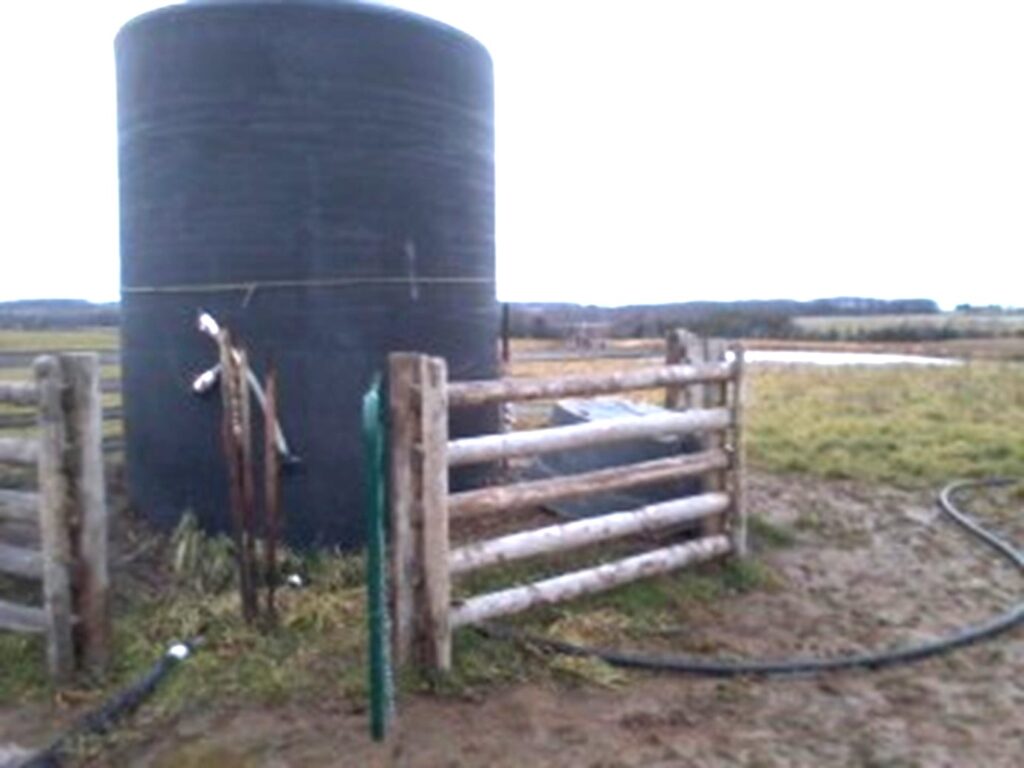 holding tank for stock water